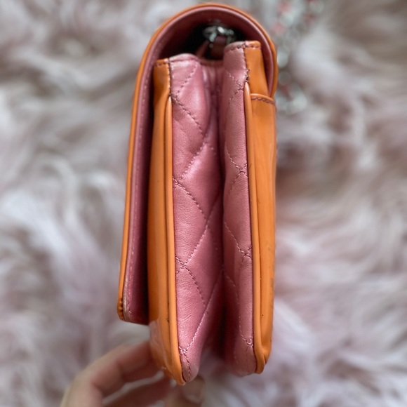 Limited edition Chanel bag! - Picture 3 of 6